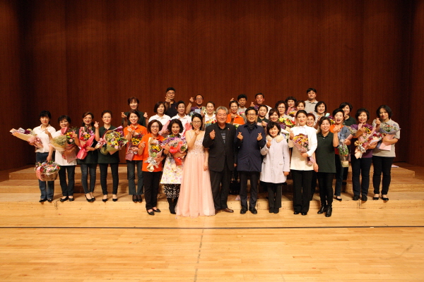 지난 3일 오후 고창 문화의전당에서 모양합창단 정기연주회가 열려 300여 명이 참석했다.