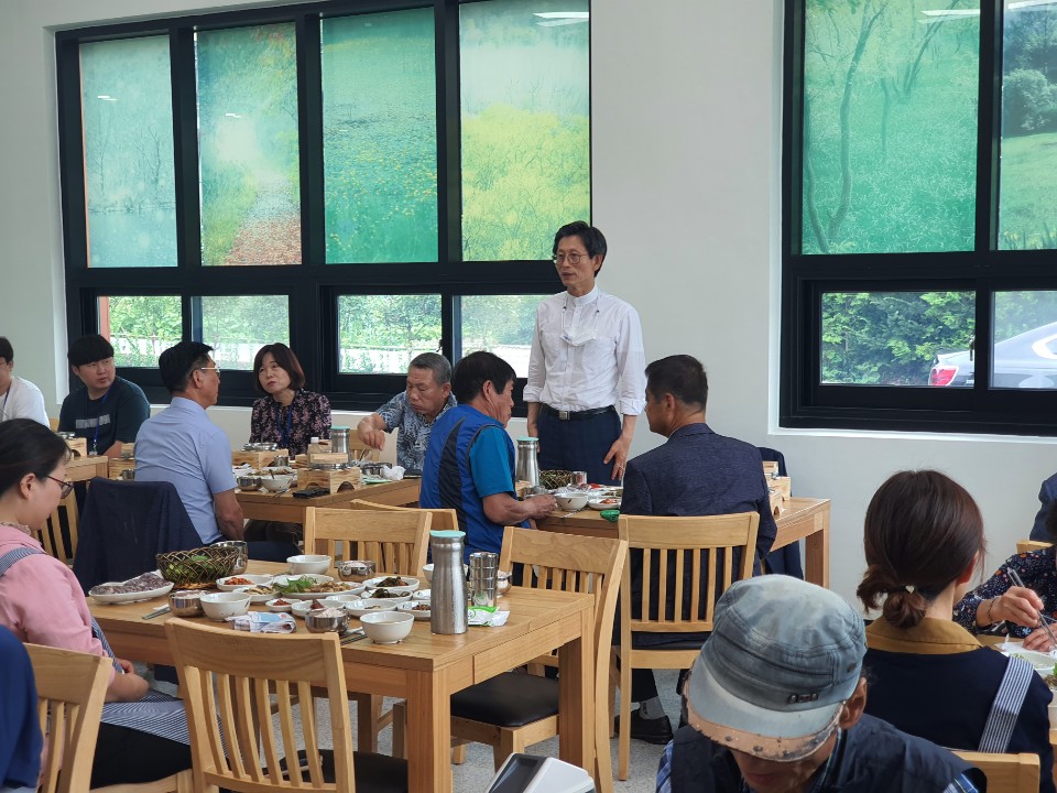 아산 용계리 주민들이 운영하는 운곡식당 개업@고창군