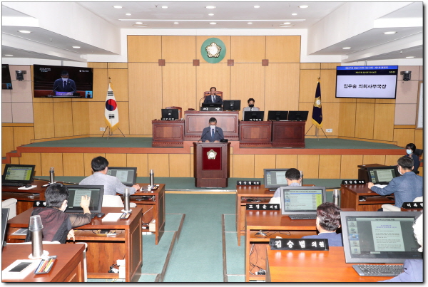 정읍시의회는 제257회 정읍시의회 임시회를 2일부터 15일까지 14일간의 일정으로 개회하였다.